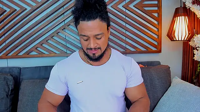 MikeEstevess online show from 05/06/26, 04:16