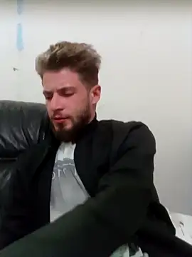 jimmyy  online show from 09/26/25, 10:33