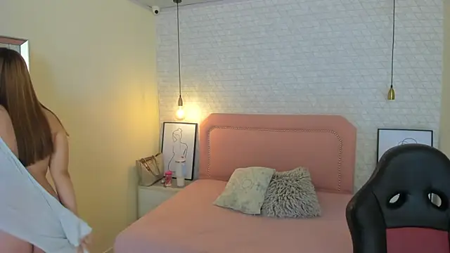 Kittytimberlake online show from 09/30/25, 12:11