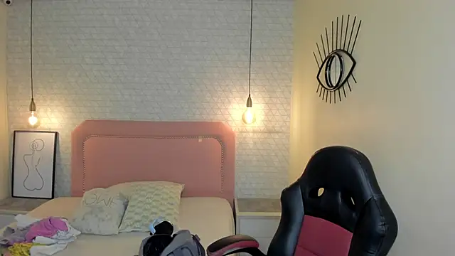 Snapshot of Kittytimberlake chatting on 02/23/26, 12:50 Kittytimberlake online show from 02/23/26, 12:50