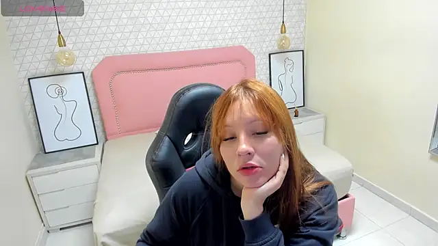 Kittytimberlake online show from 09/27/25, 12:11