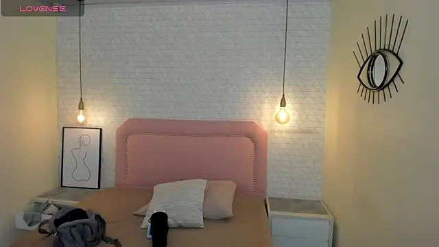 Snapshot of Kittytimberlake chatting on 02/02/26, 12:48 Kittytimberlake online show from 02/02/26, 12:48