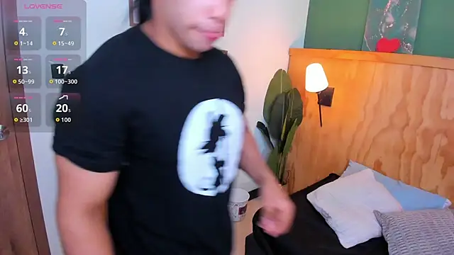 Snapshot of jacob-coper chatting on 11/07/25, 03:11 jacob-coper online show from 11/07/25, 03:11