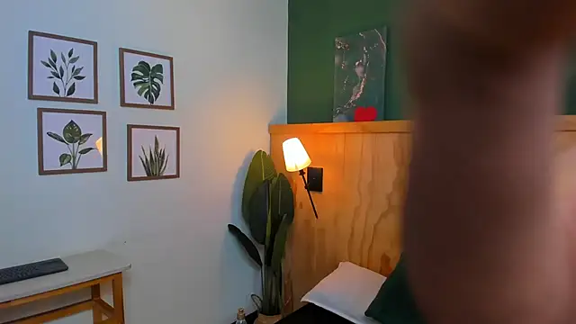 Snapshot of jacob-coper chatting on 11/29/25, 03:06 jacob-coper online show from 11/29/25, 03:06