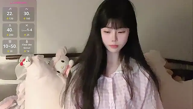 Snapshot of Qedgjwyz1 chatting on 04/12/26, 09:40 Qedgjwyz1 online show from 04/12/26, 09:40