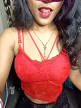 REVA DARLING online show from 05/23/26, 06:56