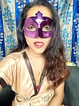 REVA DARLING online show from 11/03/25, 03:04