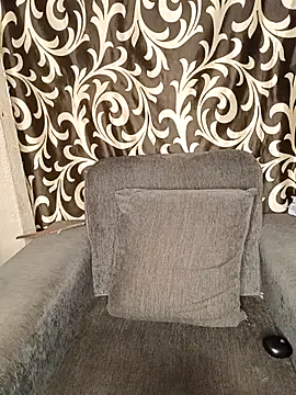 REVA DARLING online show from 11/13/25, 06:39