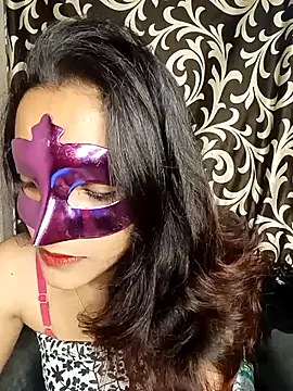 REVA DARLING online show from 10/27/25, 04:24