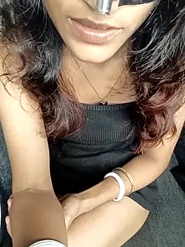 REVA DARLING online show from 09/08/25, 03:22