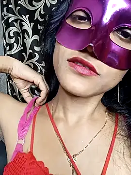 REVA DARLING online show from 06/04/26, 06:51