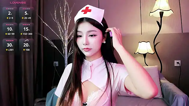 Momoever123456 online show from 03/06/25, 01:57