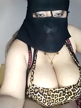 Rihaamm online show from 10/16/25, 10:40