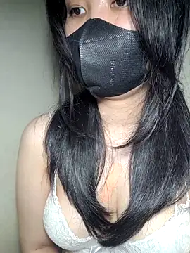 Athena20001 online show from 12/13/25, 08:04