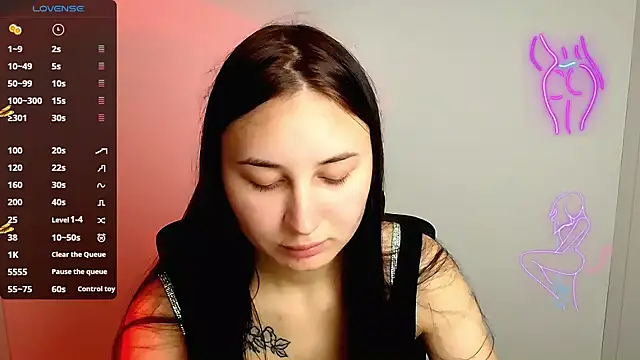 Snapshot of Jennifer_Blum chatting on 10/12/25, 07:21 Jennifer Blum online show from 10/12/25, 07:21