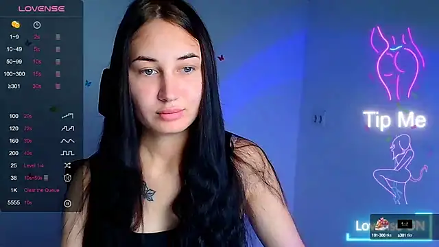 Snapshot of Jennifer_Blum chatting on 09/15/25, 05:08 Jennifer Blum online show from 09/15/25, 05:08
