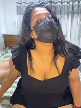 NOORA-GIRL online show from 03/17/26, 02:36