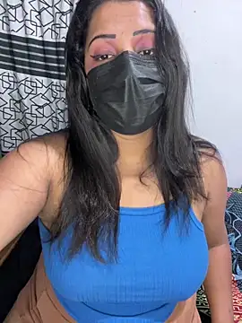 NOORA-GIRL online show from 11/27/25, 10:32