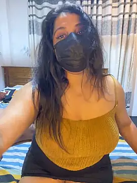 NOORA-GIRL online show from 03/26/26, 10:29