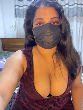 NOORA-GIRL online show from 03/28/26, 10:00