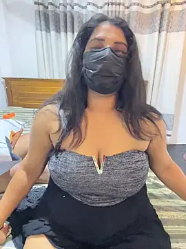 NOORA-GIRL online show from 04/03/26, 03:24