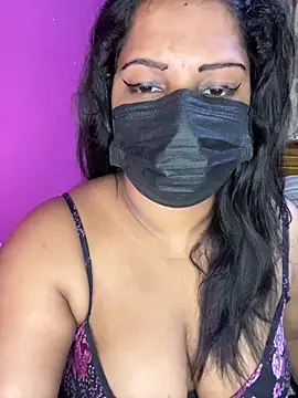 NOORA-GIRL online show from 11/23/25, 01:59