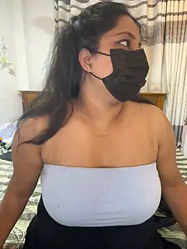 NOORA-GIRL online show from 03/12/26, 01:00