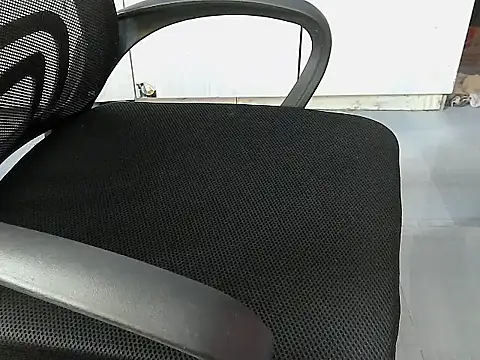 Destiny Desire online show from 10/19/25, 09:12