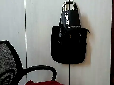 Destiny Desire online show from 11/21/25, 05:01