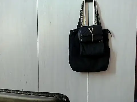 Destiny Desire online show from 11/01/25, 07:24