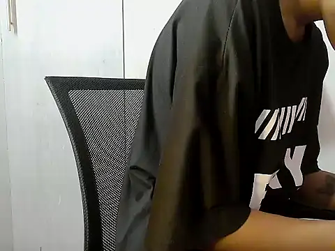 Destiny Desire online show from 10/17/25, 04:53