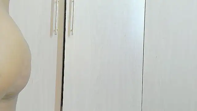 Snapshot of Destiny_Desire chatting on 02/26/26, 04:51 Destiny Desire online show from 02/26/26, 04:51