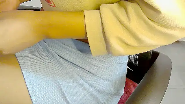 Destiny Desire online show from 04/06/26, 08:32