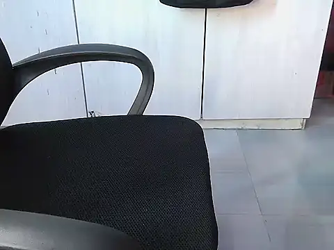 Destiny Desire online show from 11/01/25, 07:30