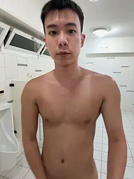 Snapshot of ericsex_tw chatting on 09/19/25, 02:10 ericsex tw online show from 09/19/25, 02:10
