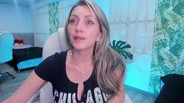 anny sweet72 online show from 09/19/25, 12:20