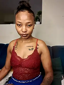 Licia harvin online show from 09/22/25, 05:57