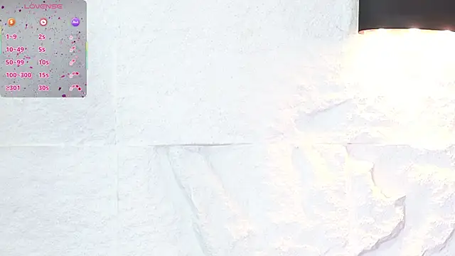 Snapshot of zorravioletta1 chatting on 10/27/25, 12:17 zorravioletta1 online show from 10/27/25, 12:17