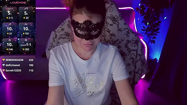 Sexy-Housewife online show from 01/11/25, 09:36