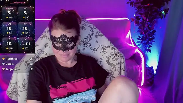 Sexy-Housewife online show from 01/15/25, 05:47