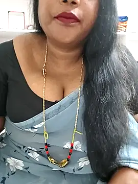 Swapna 143 online show from 12/17/25, 04:56