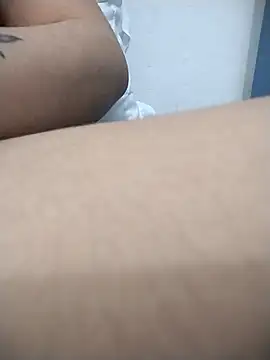 kBossgirls online show from 12/15/25, 01:17