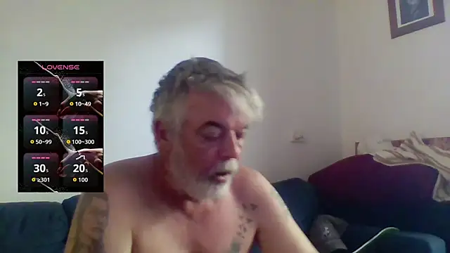 Skoona73 online show from 04/13/26, 01:42