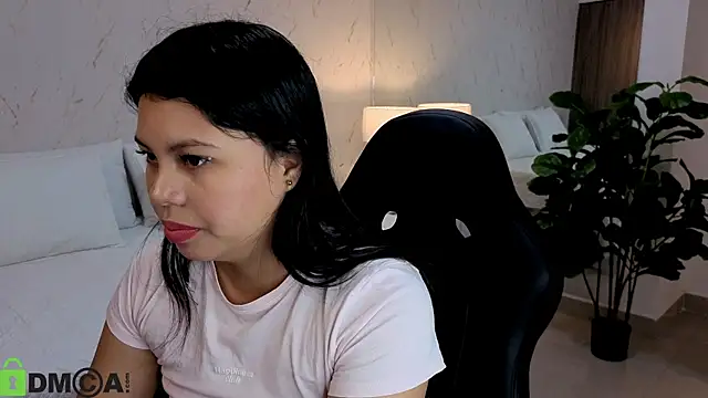 ISA  CUTEE online show from 11/15/25, 03:32