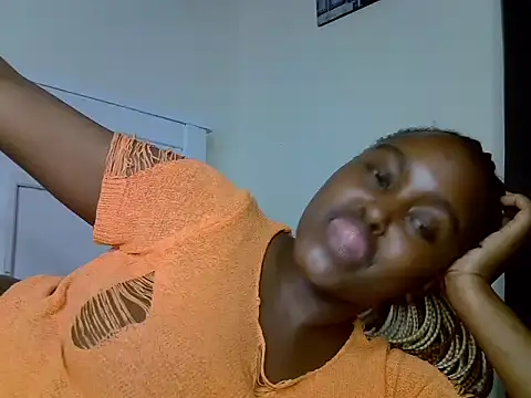 Snapshot of _nightnurse chatting on 02/07/25, 09:26 nightnurse online show from 02/07/25, 09:26