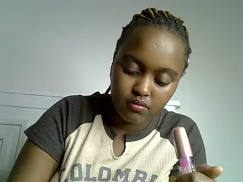 Snapshot of _nightnurse chatting on 02/13/25, 08:03 nightnurse online show from 02/13/25, 08:03