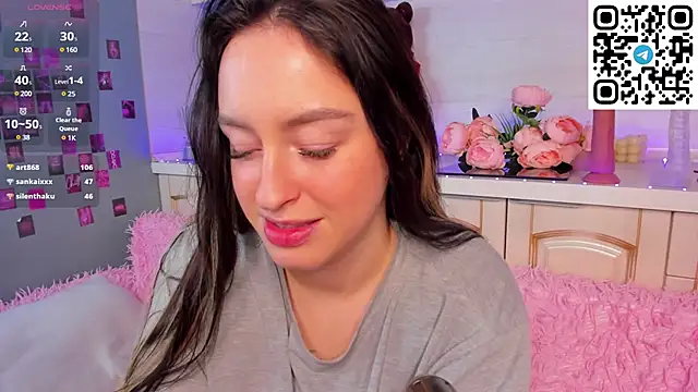 Snapshot of Kruela_Eva chatting on 03/07/25, 02:46 Kruela Eva online show from 03/07/25, 02:46