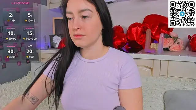 Snapshot of Kruela_Eva chatting on 02/17/25, 11:33 Kruela Eva online show from 02/17/25, 11:33