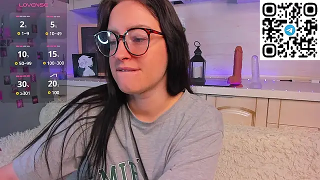 Snapshot of Kruela_Eva chatting on 01/23/25, 11:26 Kruela Eva online show from 01/23/25, 11:26