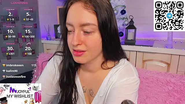 Snapshot of Kruela_Eva chatting on 01/27/25, 02:42 Kruela Eva online show from 01/27/25, 02:42